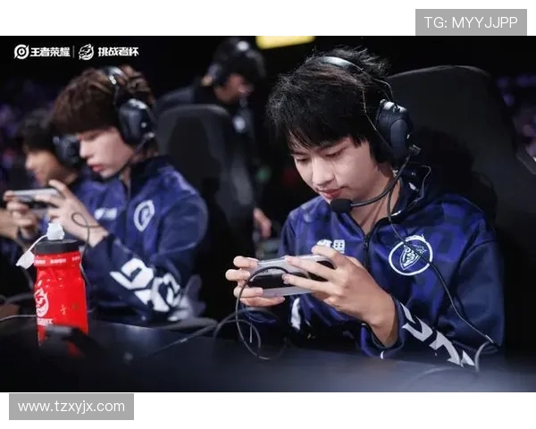 深度对话:周敏在CSGO世界中的成长与挑战之路 深度对话:周敏在CSGO世界中的成长与挑战之路